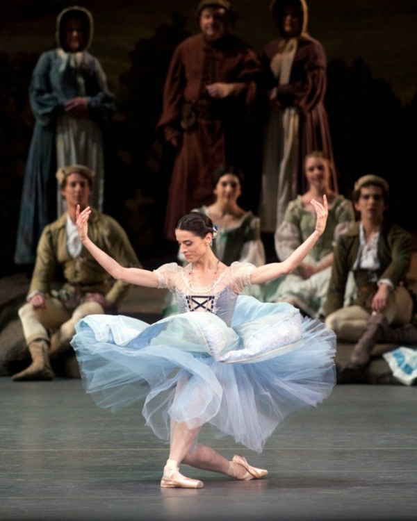Giselletutú María Riccetto del American Ballet Theatre fue Giselle en la producción del SODRE en Uruguay. Foto gentileza Ballet del SODRE.