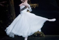 Alicia Amatriain en "Giselle". Foto gentileza Teatro Victoria Eugenia.