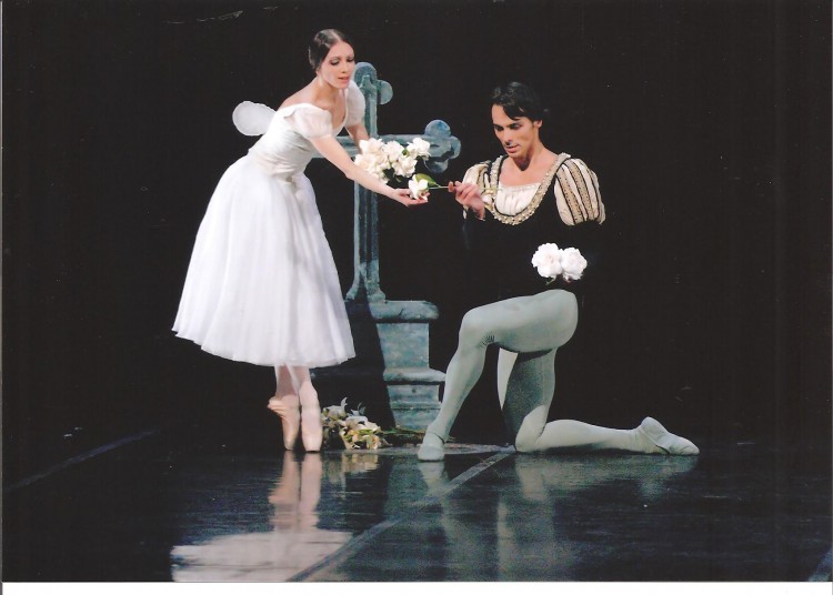 Igor Yebra celebra con "Giselle" el Día Internacional de la Danza en Bilbao, España. Foto gentileza IY.