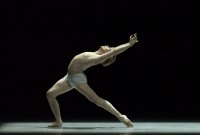 Nueva versión de “La Muerte del Cisne” por Vladimir Malakhov de Berliner Ballet. 