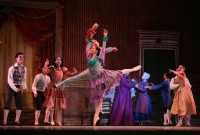 "El Cascanueces", en versión de alicia Alonso se estrenó en el Gran Teatro de La Habana. Foto: Nancy Reyes.