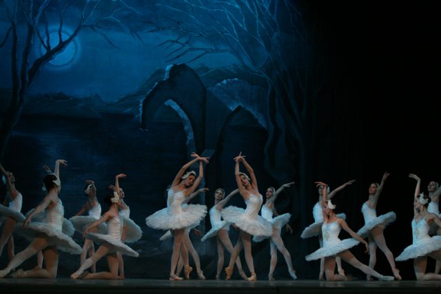 El Ballet Nacional de Cuba formará parte de los espectáculos presentados en el festival de la Habana. Foto: Nancy Reyes.