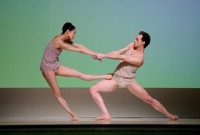 En el Programa II del San Francisco Ballet Yuan Yuan Tan y Taras Domitro interpretaron "Chroma", de McGregor. Foto: Erik Tomasson. Gentileza SFB.