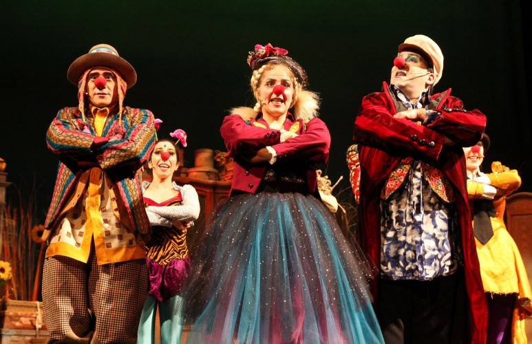 El Teatro Nacional Cervantes reestrena “Locos ReCuerdos”, una de las obras más conocidas de Hugo Midón. Foto gentileza TNC.