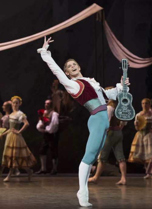 Karl Paquette, como Basilio en "Don Quijote" de Nureyev. Foto:  Julien Benhamou. Gentileza: BOP.