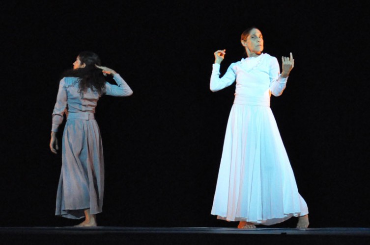 Rosario Cárdenas, recibió en La Habana, el martes 2 de abril el Premio Nacional de Danza 2013. Foto gentileza CRC.