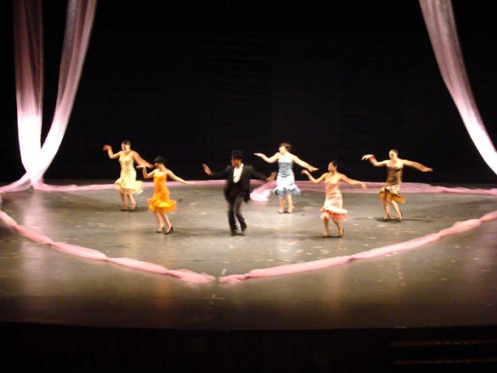 La compañìa Danza Teatro Retazos inaugura el 21 de mayo las Segundas Jornadas “Tránsitos-Habana”. Foto: Archivo. Gentileza DTR.