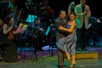 Carolina Zokalski y Diego Di Falco bailaron "Desde el alma" en el DCTango Festival organizado por la PASO. Foto: Shalev "Stan" Weinstein. Gentileza PASO.