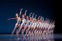 El Boston Ballet presentó en Ballet Across America III “Symphony in Three Movements” de George Balanchine con música de Igor Stravinsky. Foto Rosalie O'Connor. Gentileza JFKC.