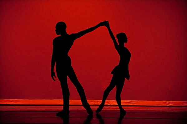 El Dance Theatre of Harlem presentó “Return”(1999), de Robert Garland en el final del ciclo Ballet Across America III. Foto: Joseph Rodman. gentileza JFKC.
