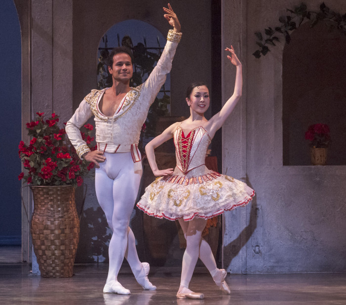 José Manuel Carreño fue Basilio junto a Junna Ige, en las funciones de "Don Quijote" del Ballet San Jose, en febrero de 2013. Foto: Robert Shomler. Gentileza BSJ.