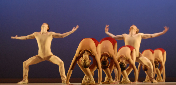 Los bailarines de The Washington Ballet, la compañía local dirigida por Septime Webre, también cautivaron a la audiencia, que vivó de pie la magnífica “Wunderland”. Foto: Linda Spillet. Gentileza JFKC.