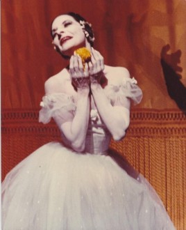 En la exhibición se pueden ver piezas de maestros cubanos de diferentes generaciones.    Foto gentileza Museo de la Danza.