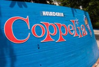 La heladería Coppelia de La Habana, Cuba, inauguró una sala en honor de "Las cuatro joyas".