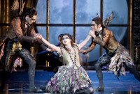 “La Bella Durmiente: Un cuento de hadas gótico”, de Matthew Bourne, se presenta hasta el 3 de noviembre en el City Center de Nueva York. Foto: Simon Annand. Gentileza CC.