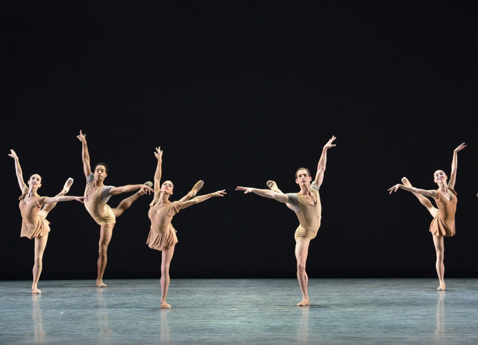 "Bach Partita", de Twyla Tharp formó parte del programa que el ABT presentó en su temporada de otoño en el Lincoln Center de Nueva York. Foto: Gene Schiavone. Gentileza ABT.