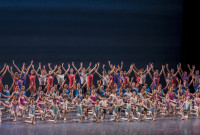 En la gala de bienvenida a José Manuel Carreño, la Members of Ballet San Jose School dio el presente con un gran desfile. Foto: Dalia Rawson. Gentileza BSJ.