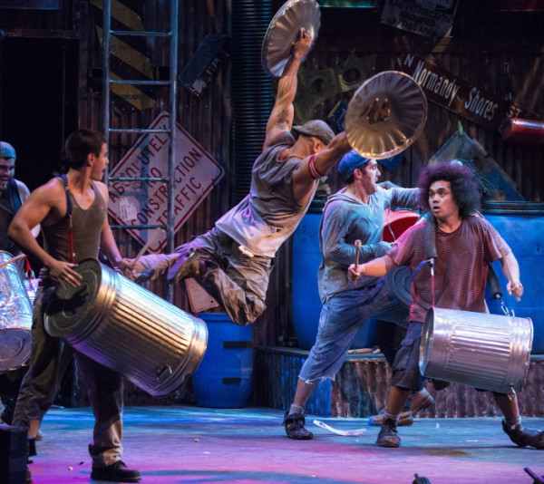 Stomp, grupo de percusión y danza, fundado en la década del 90, se presenta en el National Theatre de Washington, DC. Foto: Steve McNicholas. Gentileza NT. 