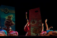 Endedans presentó en Camagûey “Momentos en el viento”, de Pedro Ruiz, obra que recoge imágenes de las calles y las brisas de esta ciudad. Foto: Gabriel Dávalos. Gentileza Endedans.