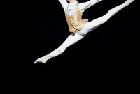 El príncipe Désiré, protagonizado por Steven McRae, bailarín principal del Royal Ballet. Foto gentileza RB.