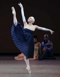 Sara Mearns del NYCB, en la obra de Alexei Ratmansky, "Namouna, A Grand Divertissement". Foto: Paul Kolnik.  Gentileza JFKC.