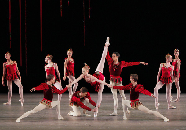 Con música de Igor Stravinski, “Rubies”,  Balanchine, abrió el primer programa del NYCB en el Kennedy Center. Foto: Paul Kolnik. Gentileza JFKC. 