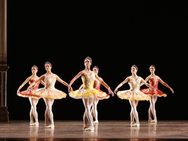 Polina Semionova (ABT) obtuvo la medalla de ganadora por su debut en "Tema y Variaciones", de George Balanchine. Foto: Marty Sohl. Gentileza ABT.