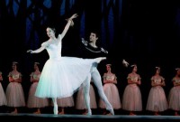 , Anette Delgado y Dani Hernández, participarán en la Gala Internacional de Ballet y Danza, el 9 de agosto, en el Teatro del Lago, en Frutillar, Chile. Foto> Nancy Reyes. Archivo Danzahoy.