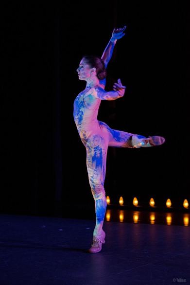 Sara Calero propone junto a Gema Caballero el espectáculo “La gota” en la BIenal de Flamenco de Sevilla. Foto gentileza Bienal de Flamanco de Sevilla . 