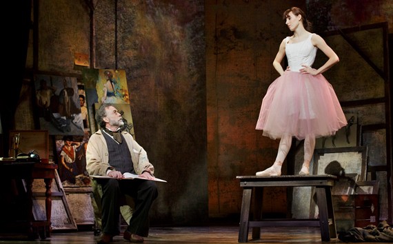 Boyd Gaines como Edgar Degas, y Tiler Peck en el rol de la joven Marie von Goethem, en "Little Dancer", en el Kennedy Center. Foto: Paul Kolnik. Gentileza JFKC.