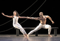 Linda Celeste Sims y Jamar Roberts en la obra de Ulysses Dove, "Bad Blood". Foto: Steve Wilson. Gentileza JFKC.