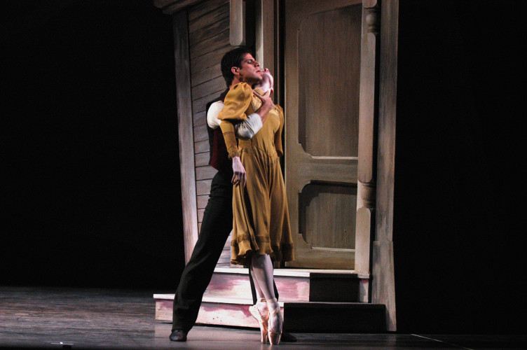 "Pillar of Fire", de Anthony Tudor, con Gillian Murphy y Marcelo Gomes. Foto: Marty Sohl. Gentileza JFKC.