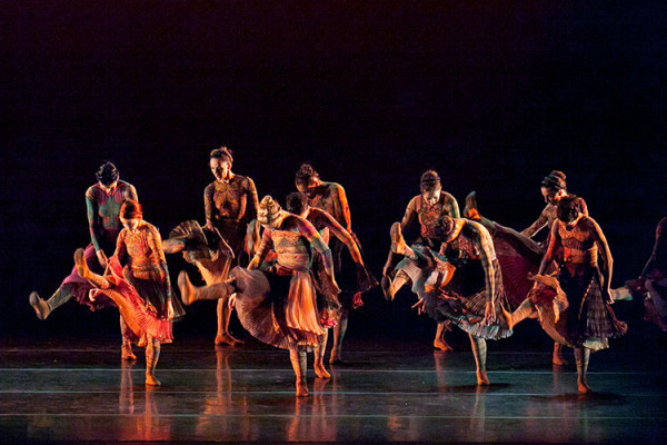 En "Iberian Suite: global arts remix",  la danza estará representada a partir del 6 y 7 de marzo por el Grupo Corpo, de Brasil. Foto: Sharen Bradford. Gentileza JFKC.
