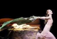 "Romeo y Julieta" en la versión del Royal Ballet of London con el australiano Steven McRae y la americana Sarah Lamb. Foto: Johan Persson / Royal Opera House.