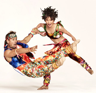 Matthew Dibble y Rika Okamoto en "Yowzie", de Twyla Tharp. Foto: Ruven Afanador. Gentileza JFKC.