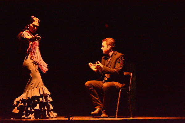“Carboneras en ruta”, colaboración entre las bailaoras Ana Romero (foto) y Tacha Cortés, se presentó en "Flamenco en Casa del Lago".  Foto: Alfonso Loranca.
