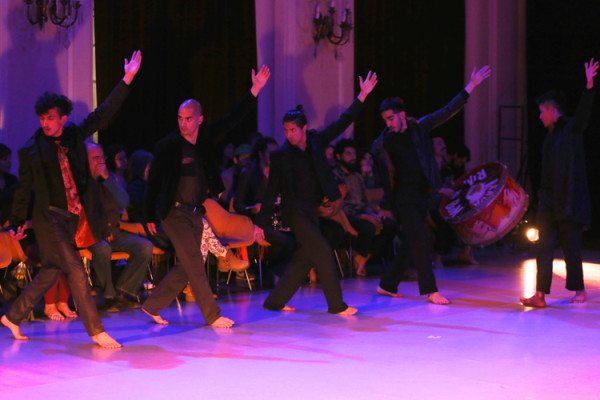 "Cabeza de chancho" es un  proyecto de Exequiel Gómez Acuña, que fue presentado en la Sala Arrau del Teatro Municipal de Santiago. Foto: Fabián Andrés Cambero.