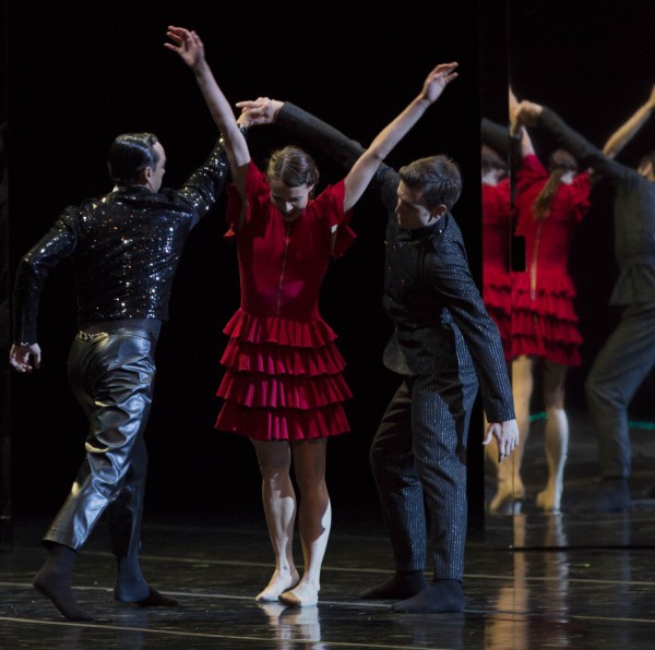 La CND interpreta "Carmen", coreografía de Johan Inger, reciente Premio Benois de la Danse. Teatro del Generalife, Granada, 20 de junio 2016. Fotografía gentileza de José Albornoz/ Festival de Granada.