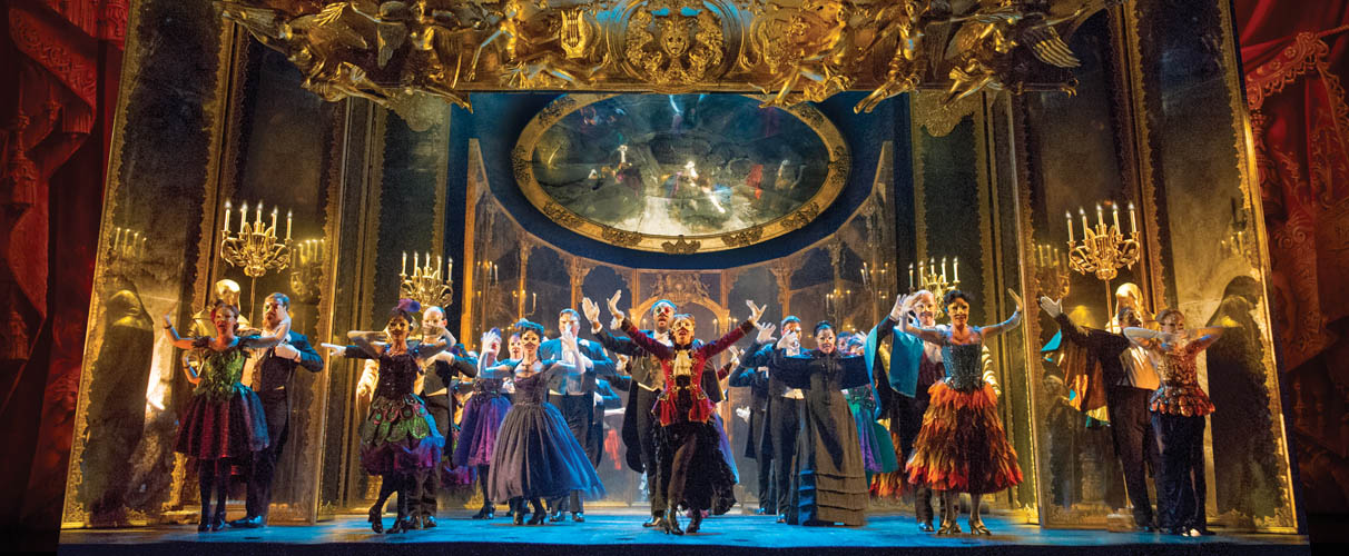 Masquerade, una de las escenas d conjut de esta nueva puesta de "El fantasma de la ópera". Foto: Alastair Muir. Gentileza JFKC.