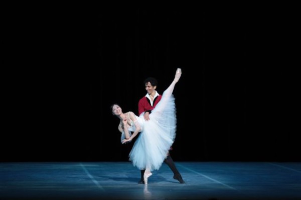 La Sala García Lorca del Gran Teatro de La Habana "Alicia Alonso" acogió en agosto una constelación de 12 estrellas del ballet mundial. Foto: Nancy Reyes. Gentileza NR.