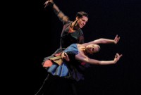 Los bailarines de la Compañía Nacional de Danza de España, Álvaro Madrigal y María Muñoz protagonizaron "Scarlatti". Foto gentileza IBFM.