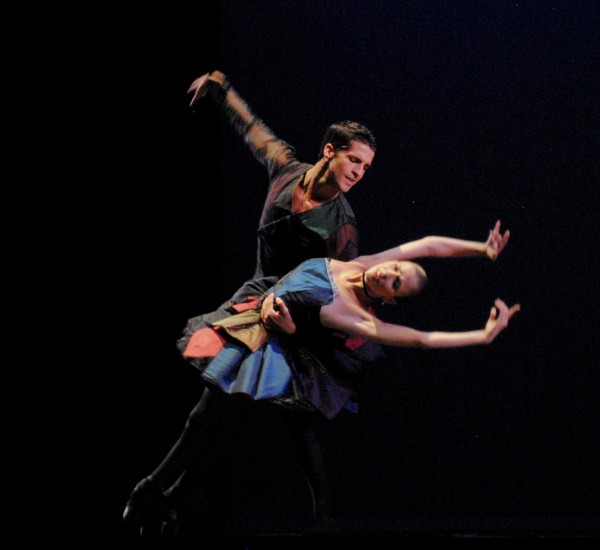 Los bailarines de la Compañía Nacional de Danza de España, Álvaro Madrigal y María Muñoz protagonizaron "Scarlatti". Foto gentileza IBFM.