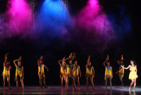 La Compañía de danza Rosario Cárdenas presentó el estreno mundial de “Afrodita, ¡Oh Espejo!”, con 14 bailarines en escena. Foto: Andrés D. Abreu. Gentileza CRC.