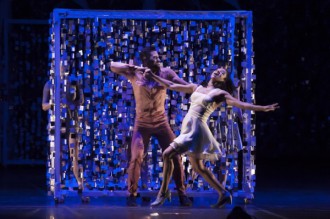 En la gala inaugural la compañía Danza Abierta llevó su laureada pieza “Welcome”, creada en 2016 por su directora y coreógrafa Susana Pous. Foto gentileza Danza Abierta de Cuba.