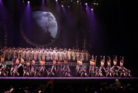 Danza Contemporánea de Cuba llevó “Cármina Burana” a la Sala García Lorca del Gran Teatro de La Habana con 34 bailarines en escena. Foto gentileza DCC.
