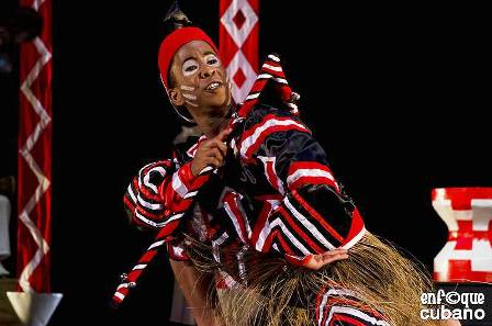 El Conjunto Folklórico Nacional de Cuba despliega una variedad de coreografías fieles a los ritos ancestrales. Foto: Enfoque cubano. Gentileza CFN.
