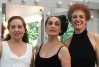 Integrantes de Generación de Ayer, Sonia Uribe, Carmen Aros y Mabel Diana. Foto gentileza GdelA.