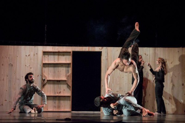 Danza Contemporánea de Cuba, presentó “La segunda piel”, de Julio César Iglesias, en la Sala García Lorca del Gran Teatro de La Habana Alicia Alonso. Foto: Adolfo Izquierdo. 