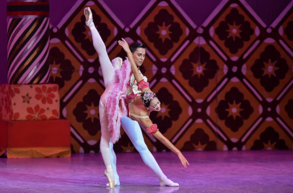 Anette Delgado y Dani Hernández protagonizaron “Cascanueces” en la sala García Lorca del Gran Teatro de La Habana Alicia Alonso. Foto gentileza BNC.