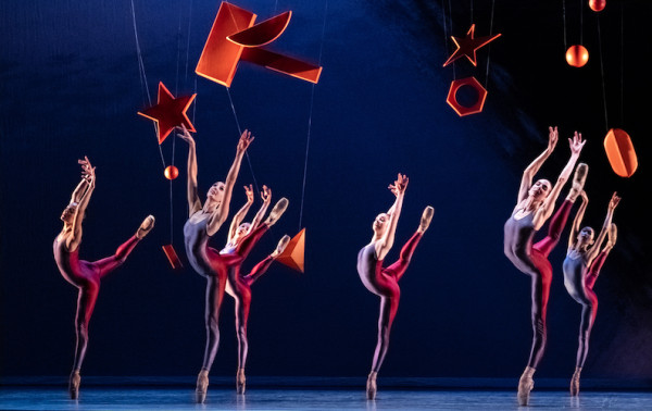 The National Ballet of Canada cerró su primera noche en el Kennedy Center con “Piano Concerto #1” de Alexei Ratmansky. Foto: Karolina Kuras. Gentileza JFKC.